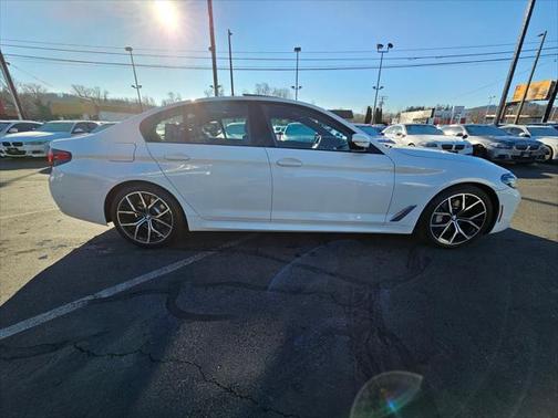 2021 BMW 530 xDrive
