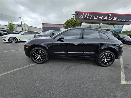 2024 Porsche Macan Base