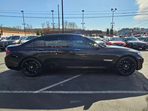 2014 BMW 750 Li xDrive