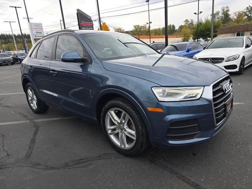 2017 Audi Q3 2.0T Premium