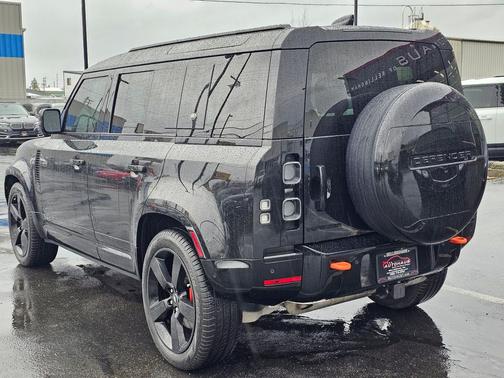 2022 Land Rover Defender 110 X