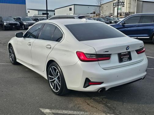2019 BMW 330 xDrive