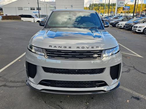 2025 Land Rover Range Rover Sport P635 SV Edition Two