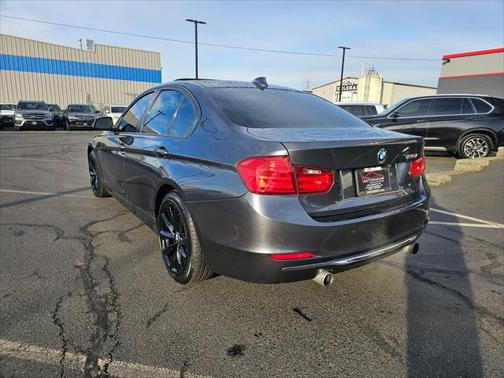 2012 BMW 335 335i