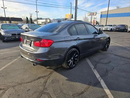 2012 BMW 335 335i