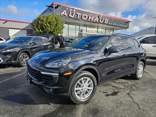 2017 Porsche Cayenne Base