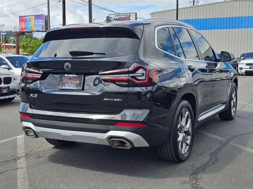 Black 2022 BMW X3 xDrive30i