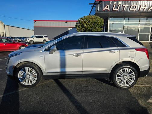 2018 Cadillac XT5 Premium Luxury