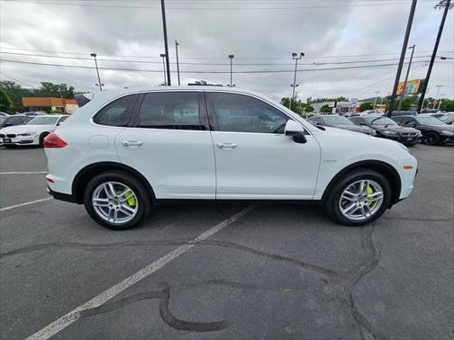 2015 Porsche Cayenne E-Hybrid S