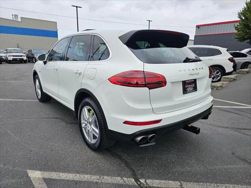 2015 Porsche Cayenne E-Hybrid S