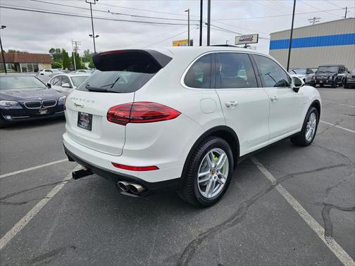 2015 Porsche Cayenne E-Hybrid S
