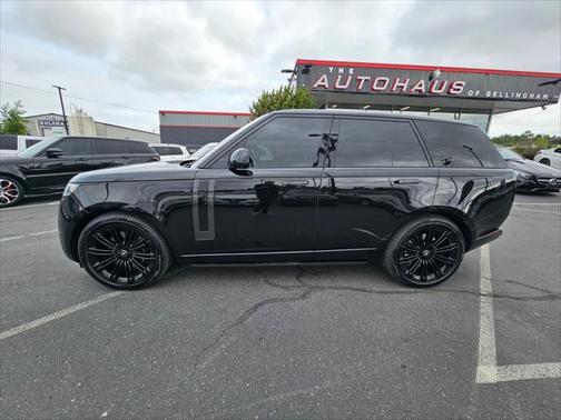 2023 Land Rover Range Rover P530 SE