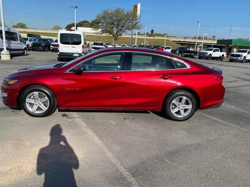 Radiant Red Tintcoat 2024 Chevrolet Malibu FWD 1LT