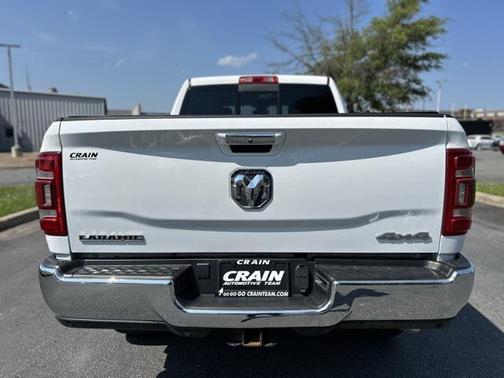 2022 RAM 2500 Laramie Crew Cab 4x4 6'4' Box
