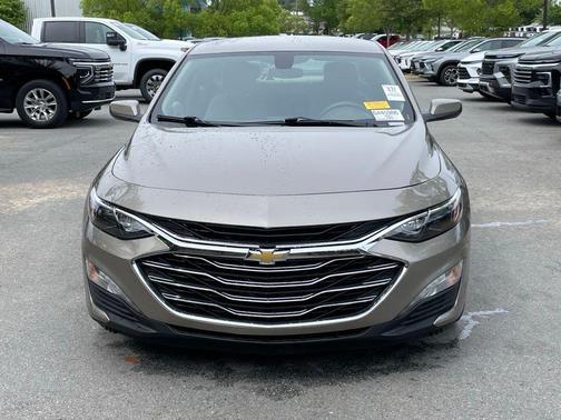 Mineral Gray Metallic 2022 Chevrolet Malibu FWD LT