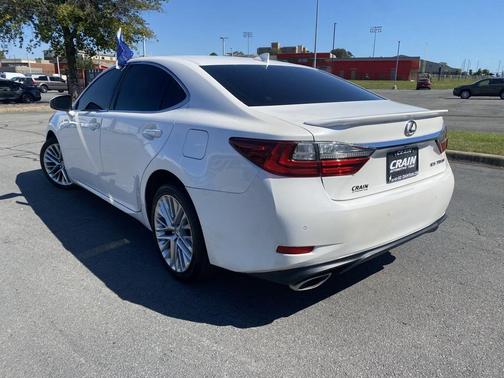 2016 Lexus ES 350 Base