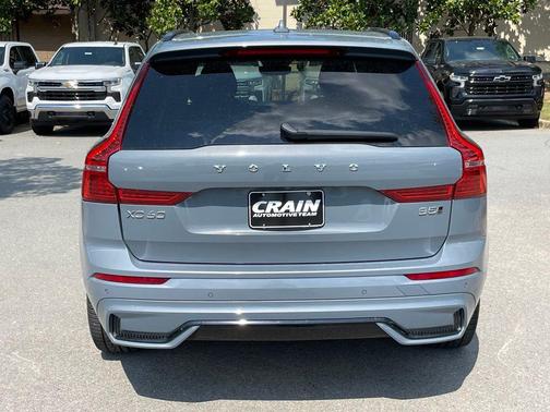 Silver Dawn Metallic 2023 Volvo XC60 B5 Plus Dark Theme