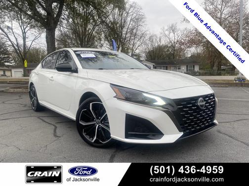 2023 Nissan Altima SR FWD