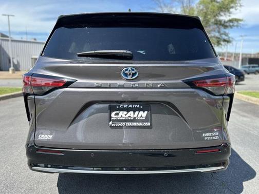 2021 Toyota Sienna Limited 7-Passenger