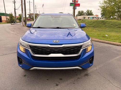 Neptune Blue 2021 Kia Seltos EX