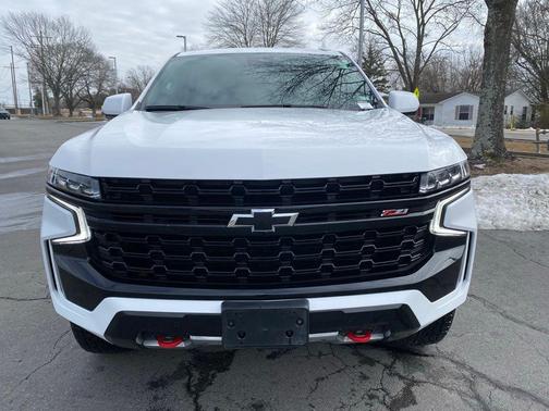 2023 Chevrolet Suburban 4WD Z71
