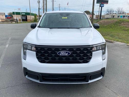 OXFORD WHITE 2026 Ford Maverick XLT