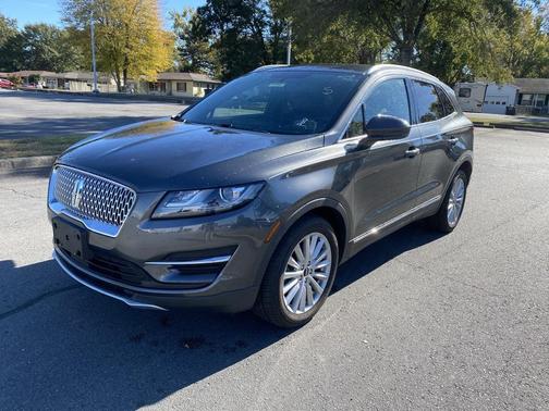 2019 Lincoln MKC Standard