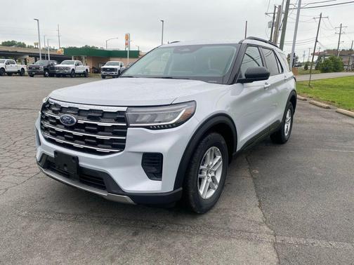 White 2026 Ford Explorer Active