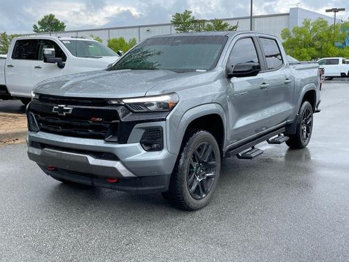 Sterling Gray Metallic 2024 Chevrolet Colorado Z71