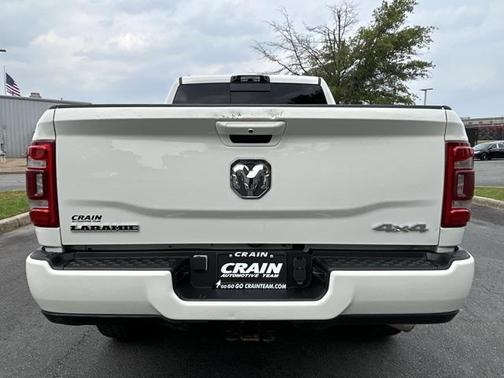 2022 RAM 3500 Laramie Crew Cab 4x4 6'4' Box