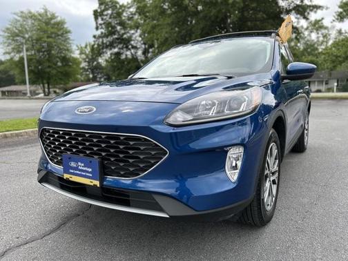 2022 Ford Escape SEL