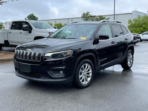 Diamond Black Crystal Pearlcoat 2019 Jeep Cherokee Latitude