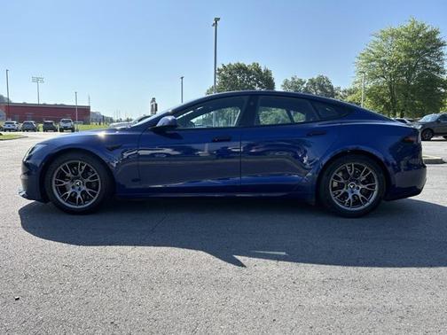 2022 Tesla Model S Plaid