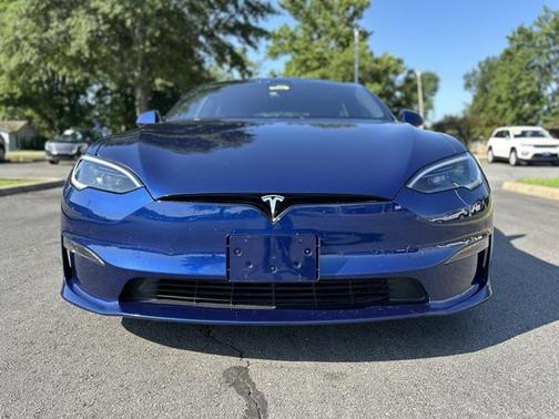 2022 Tesla Model S Plaid