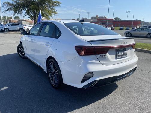 2022 Kia Forte GT-Line