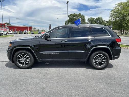 2018 Jeep Grand Cherokee Laredo E