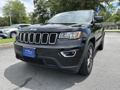 2018 Jeep Grand Cherokee Laredo E