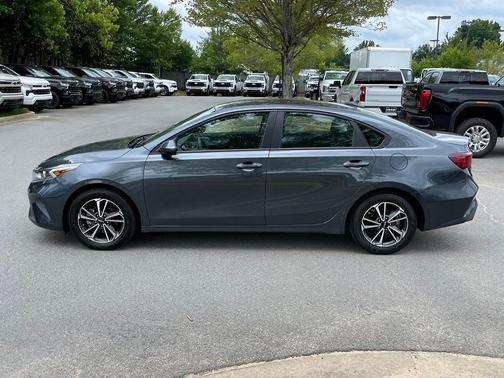 Gravity Gray 2023 Kia Forte LXS