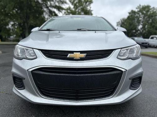 2020 Chevrolet Sonic FWD Hatchback 1FL 5-Door