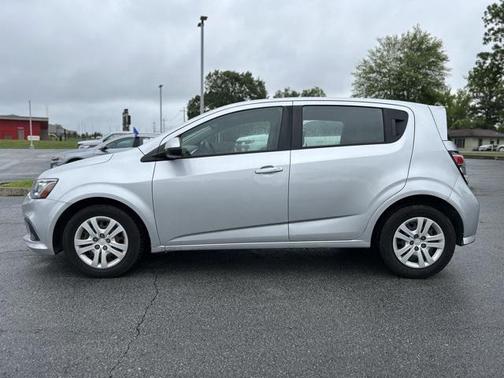 2020 Chevrolet Sonic FWD Hatchback 1FL 5-Door
