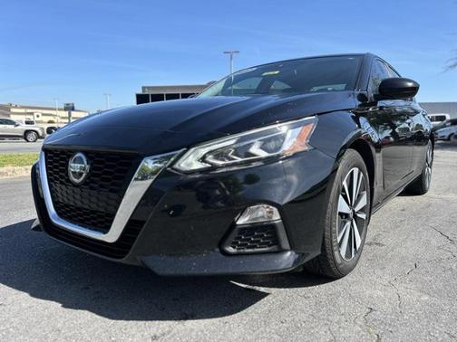 2022 Nissan Altima 2.5 SV
