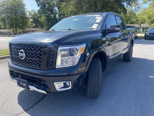 2019 Nissan Titan PRO-4X