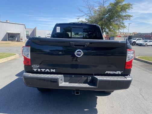 2019 Nissan Titan PRO-4X