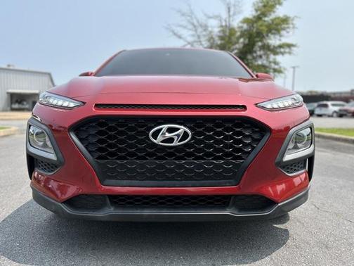 2021 Hyundai KONA SE