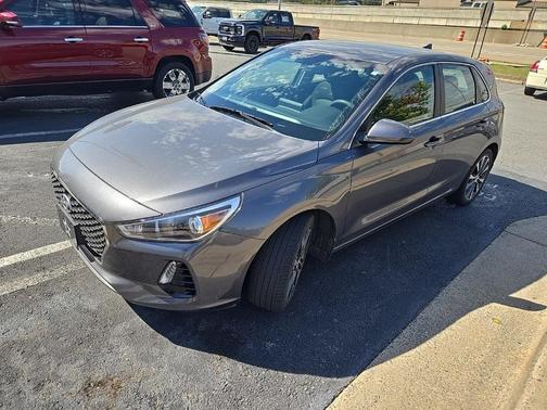2019 Hyundai Elantra GT Base