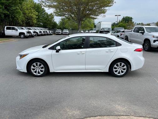 Wind Chill Pearl 2024 Toyota Corolla LE