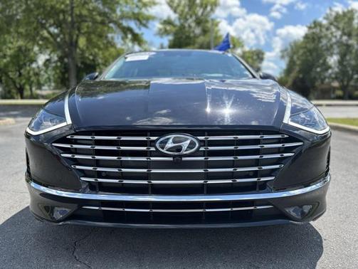 2023 Hyundai SONATA Hybrid Limited