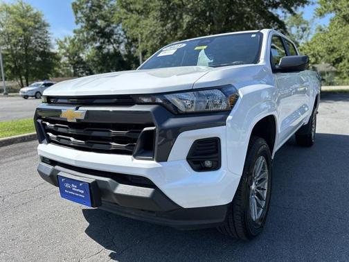 2023 Chevrolet Colorado LT
