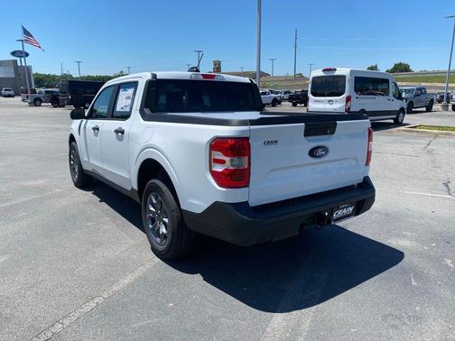 OXFORD WHITE 2026 Ford Maverick XLT