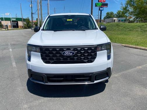 OXFORD WHITE 2026 Ford Maverick XLT